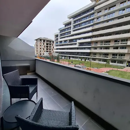 Cozy Deluxe King - Coresi Avantgarden Apartment *